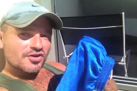 TIERY B. // PHOTO-PORNO-GRAPHER - Copyright / bewitching And Verbal