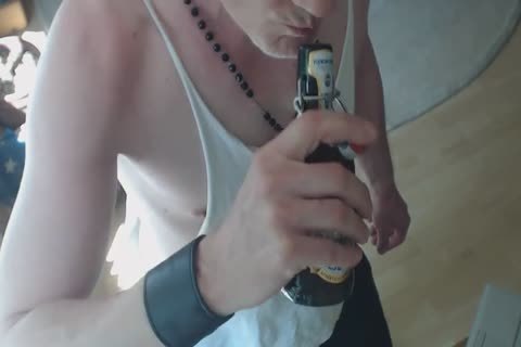 So Fckin delightsome this day, Makes Me Feel Sweaty, nice-looking Nd Thirsty, Ever Mixdup Bear&urinate? Thats What I Did whilst Hvin Some Cockndbodyfun. Wld Y Like To Share A Bottle With Me? have a joy Nd Let Me Know;-))