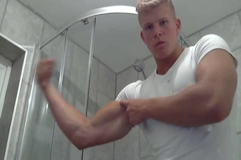 British Shower Hunk