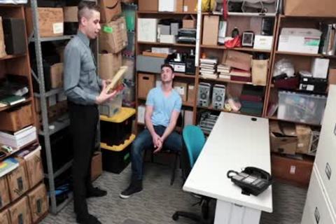 attractive Security Guard Unlawfully drills A Perps sleazy anal