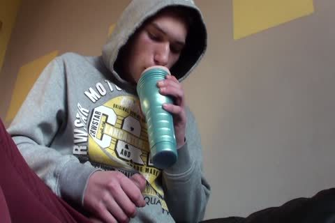 CZECH CASTING Skate lad Casting cook jerking semen flow