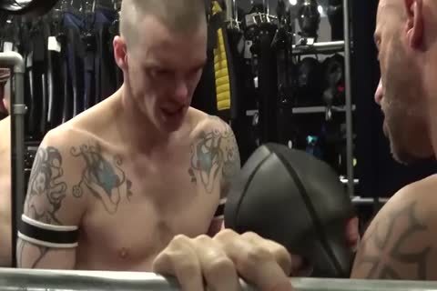 Skinheads Public group poke