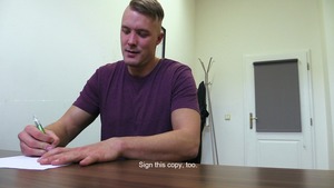 dude with shaved sides enjoys spontaneous ass job