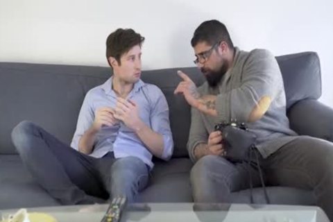 Photography Lesson - Ryan hammers pounds Drew Dixon