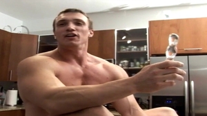BangBangBoys: Muscled latin straight dude jerking uncut dick