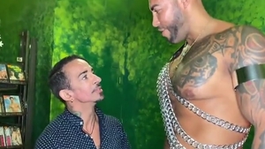Found Him In The Club & pound The $hit Outta Him [ONLYFANS]