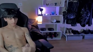 Davis large knob Russian dude cock juice flow 6
