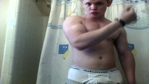 Solo: Seductive Suds in Hampton's Shower Show