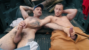 Jerk Buddies: Gagging and Kissing, Deep in the Hole